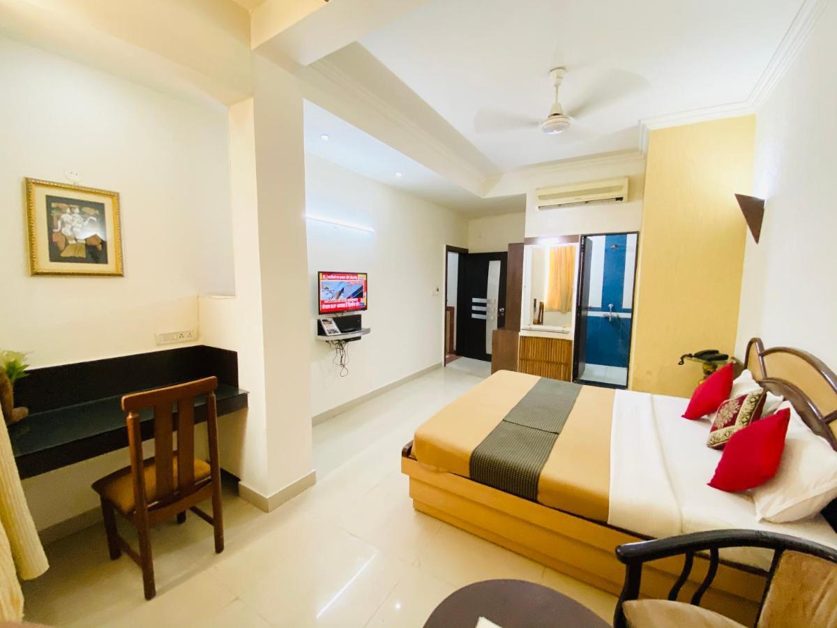 Hotel The Galaxy Jabalpur Exterior foto